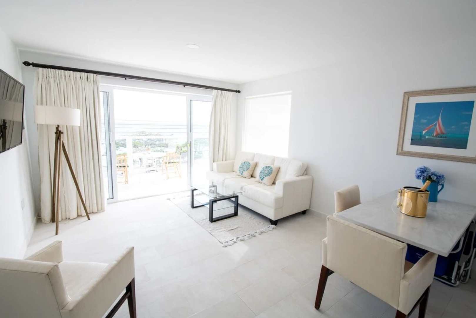 Beachfront Bella Horizonte 1