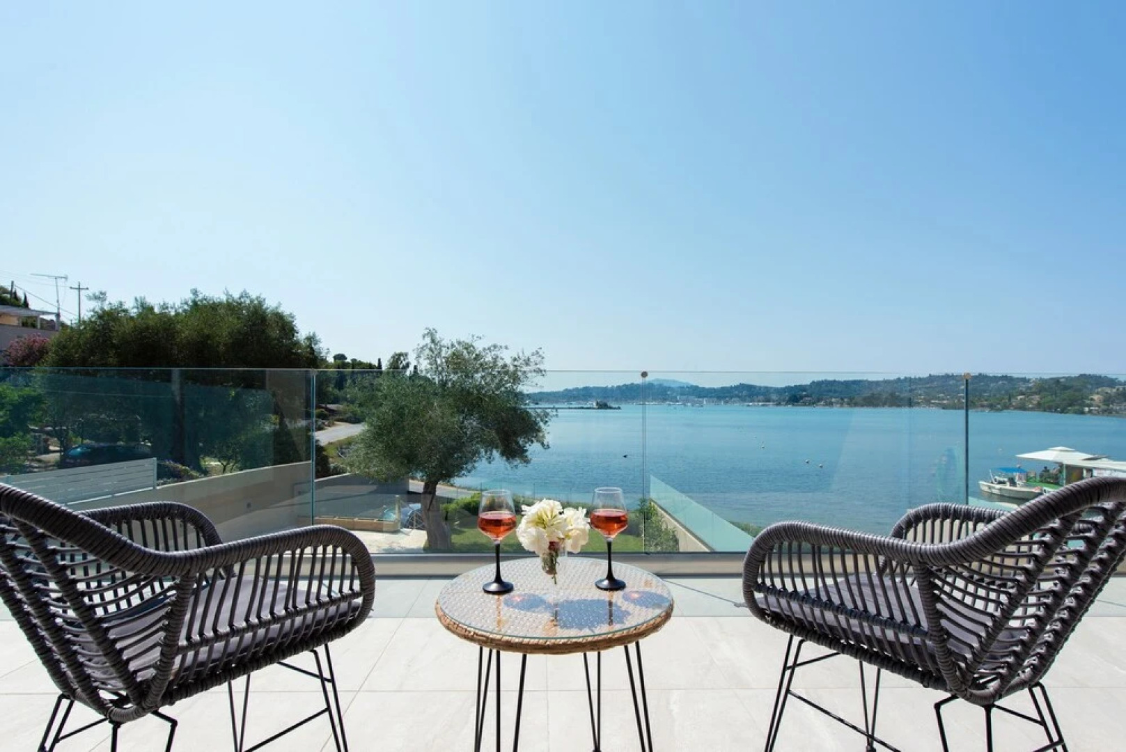 White Swan Villa by White Dream Villas