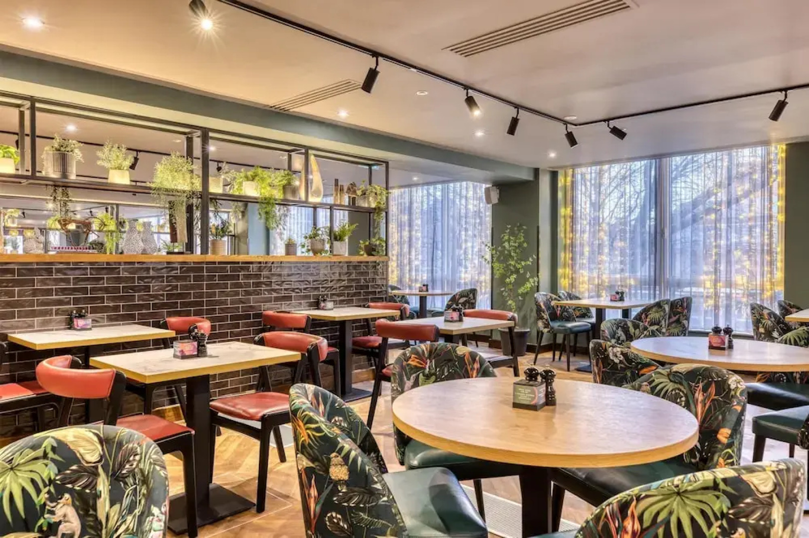 Premier Inn Tewksbury