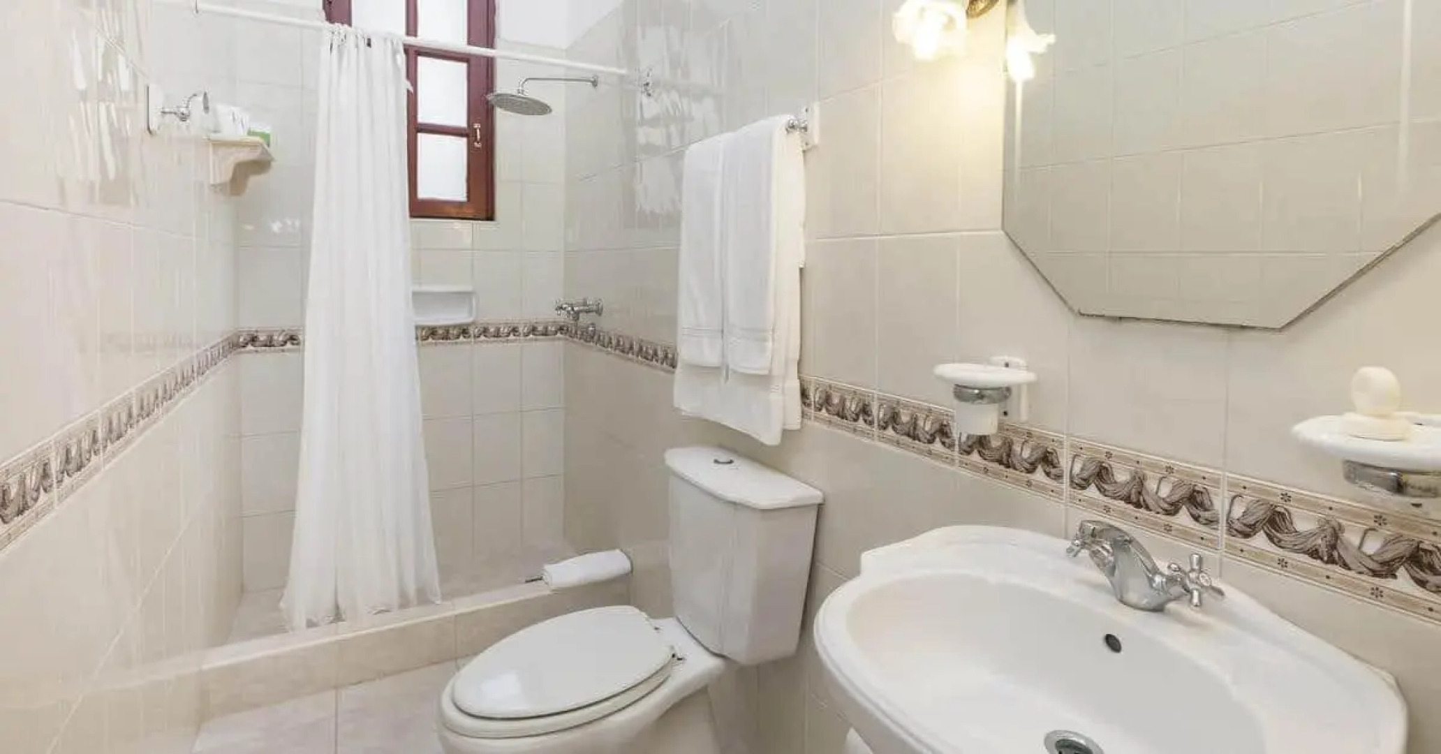 Gran Hotel, Affiliated by Meliá