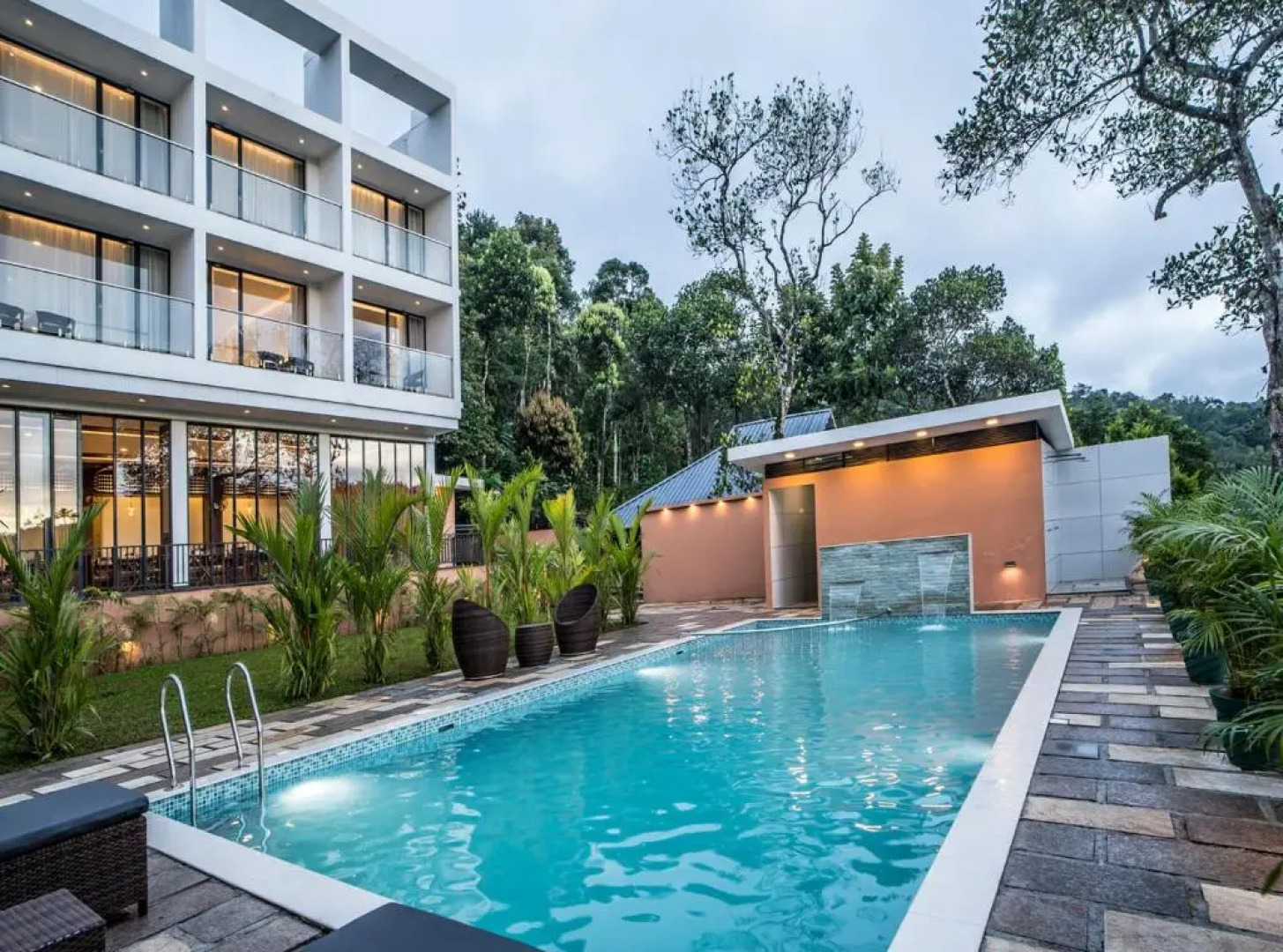 Wild Avenue Resort & Spa