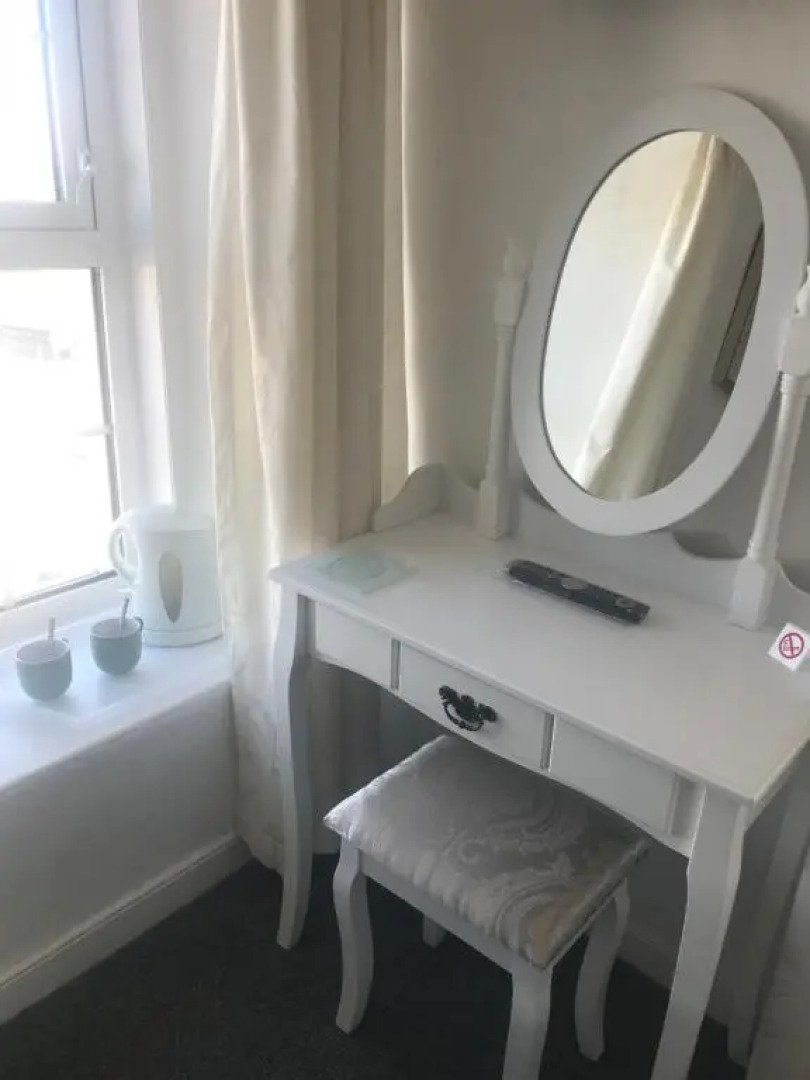 Rooms at The Highcliffe