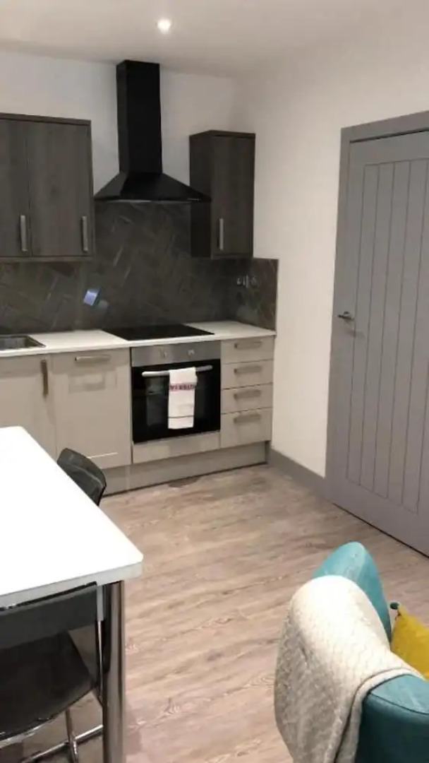 Lovely 2-bed Apartment in Stanford-le-hope