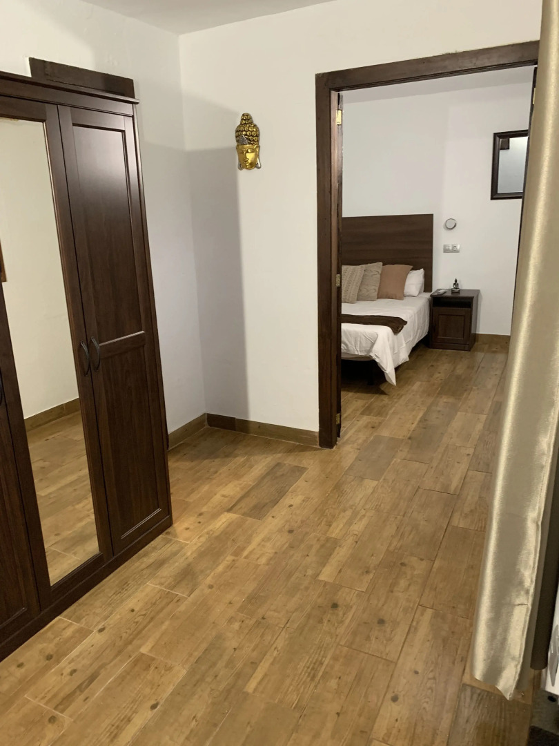 Valtisya House Pool & Airport