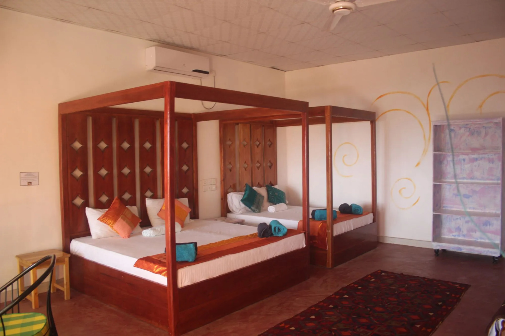 Golden Beach Cottages