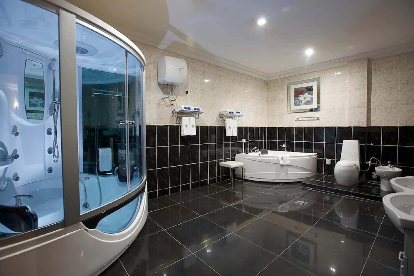 Aridolf Resort Wellness Centre & Spa