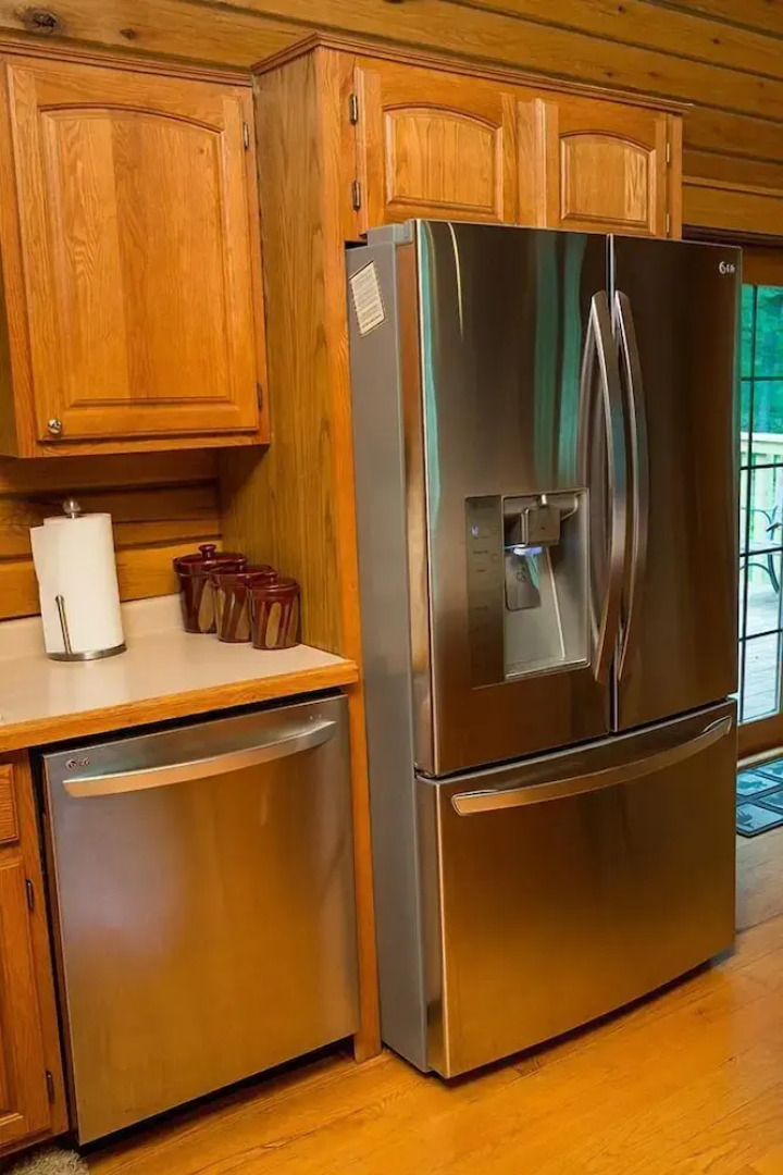 Log Gables - Log Home