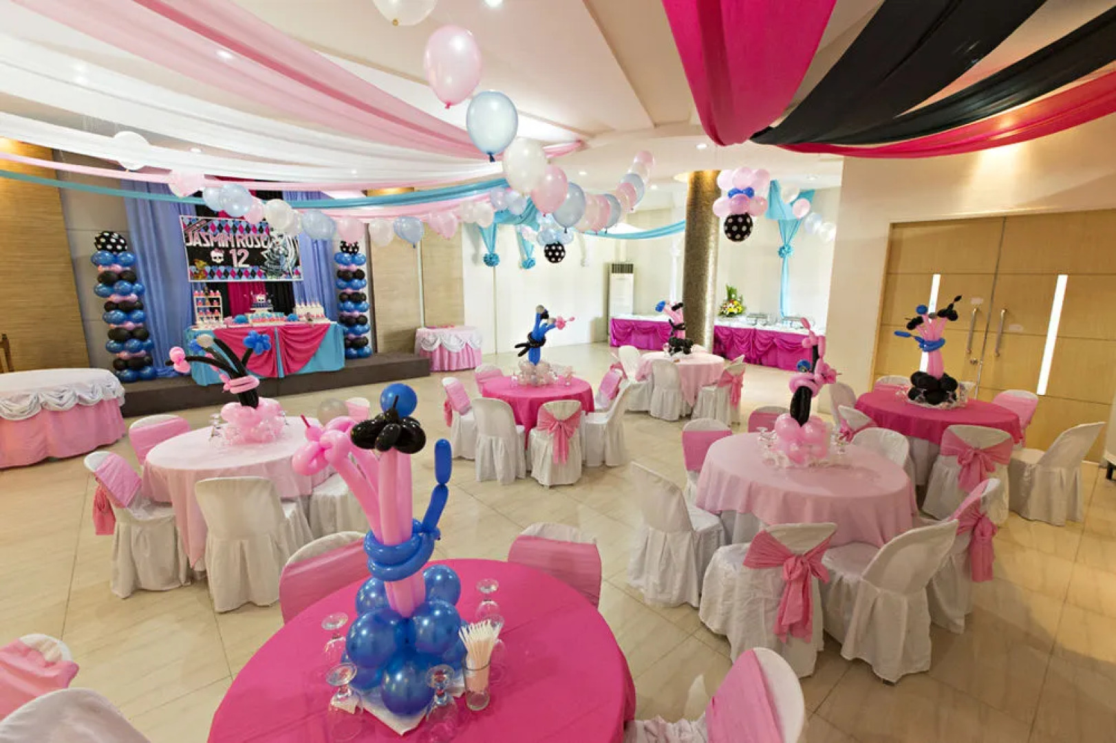 Caribbean Waterpark and Resotel