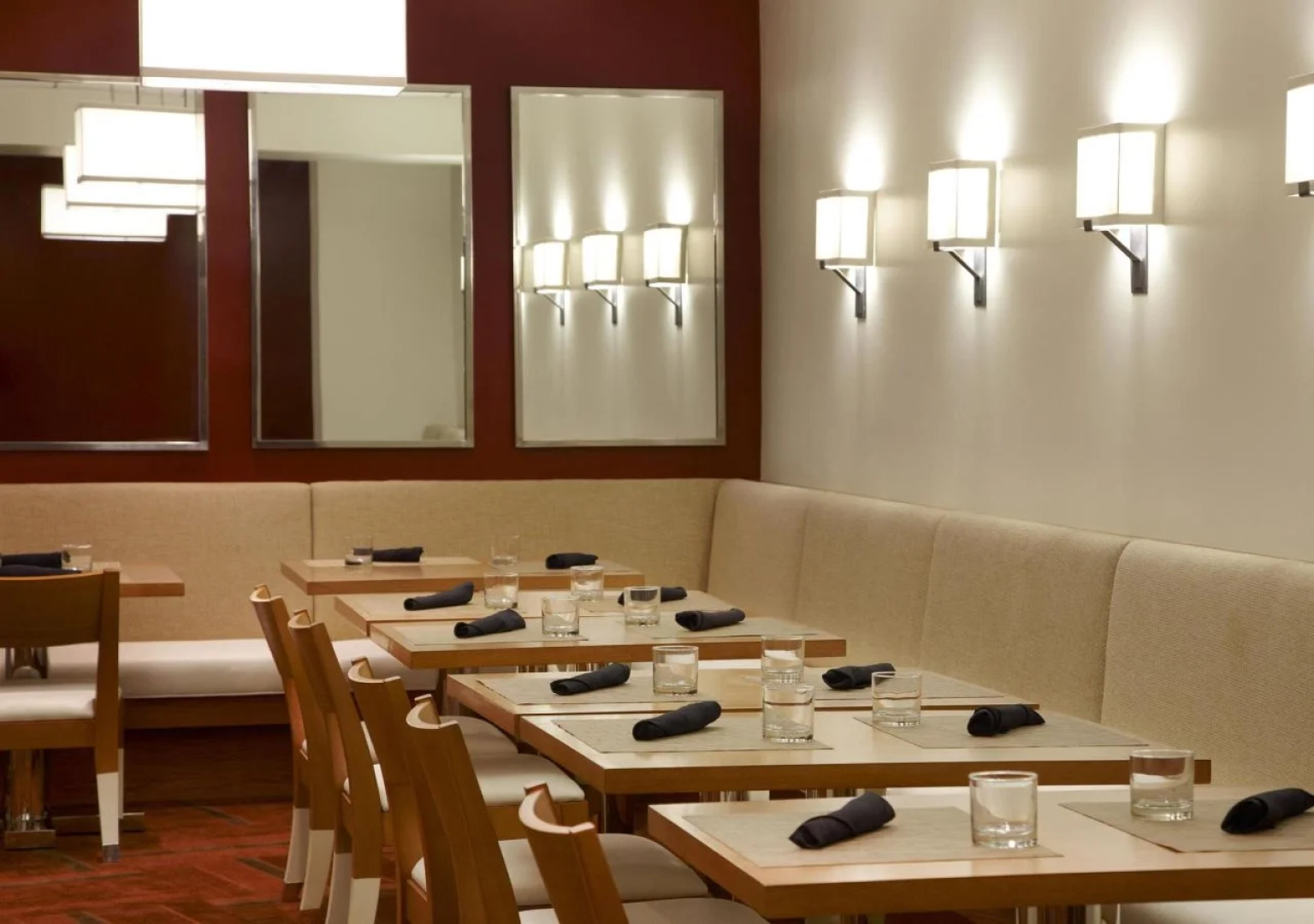 Four Points by Sheraton Los Angeles International Airport (США)