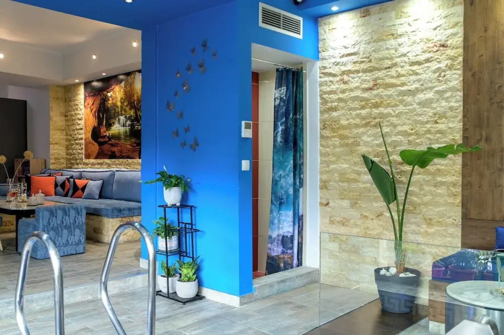 Krousonas Mountain View Suite