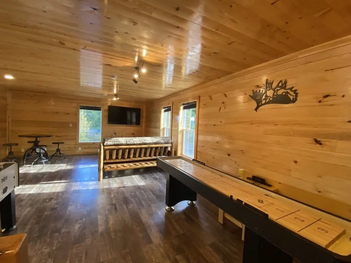 Keweenaw Waters Resort