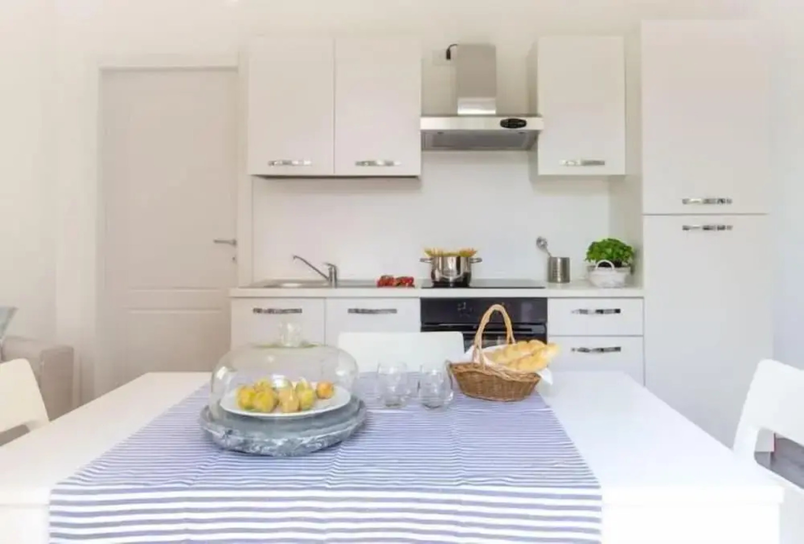 Maji Como Lake Apartments