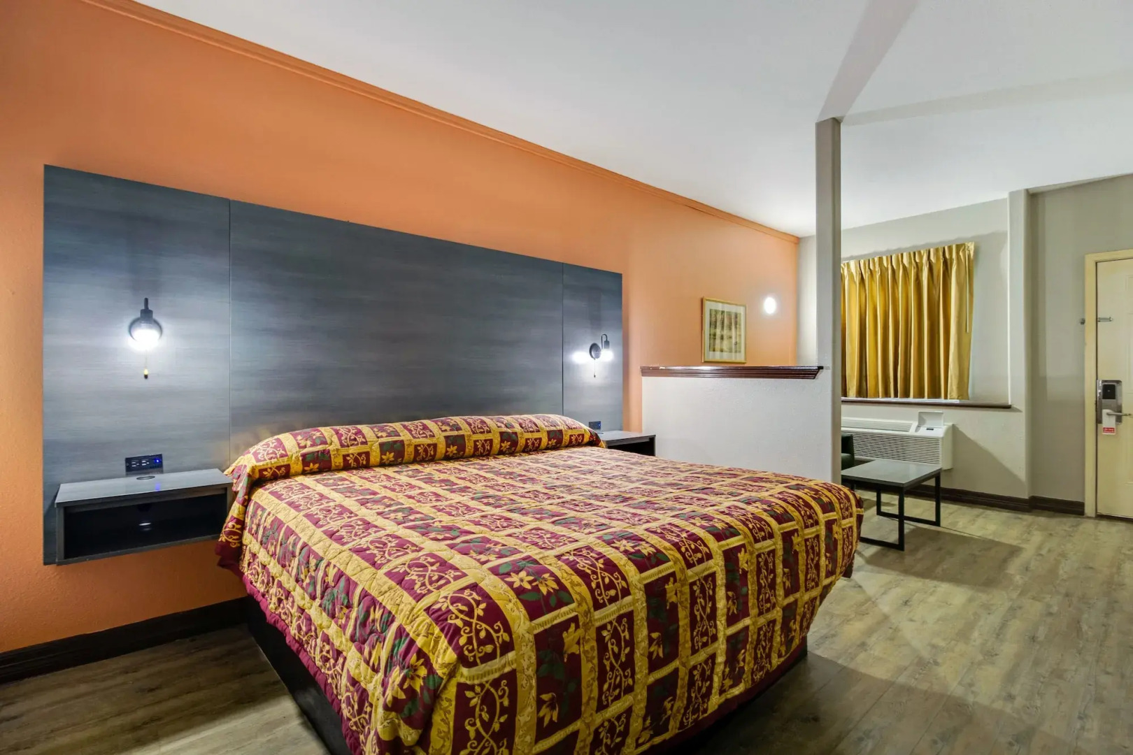 Executive Inn & Suites