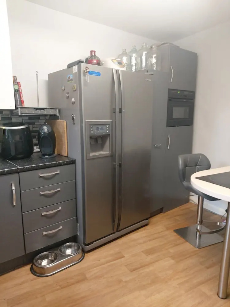 Charming 2-bed Apartment in Eastleigh