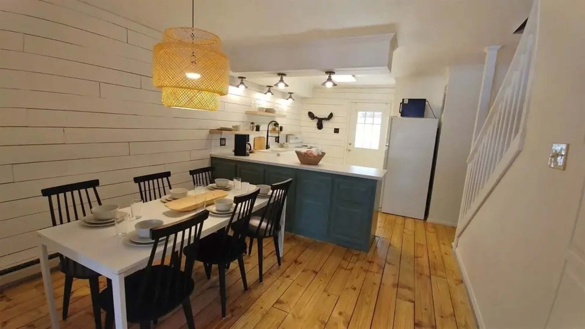 Claim_jumper_townhouse_15