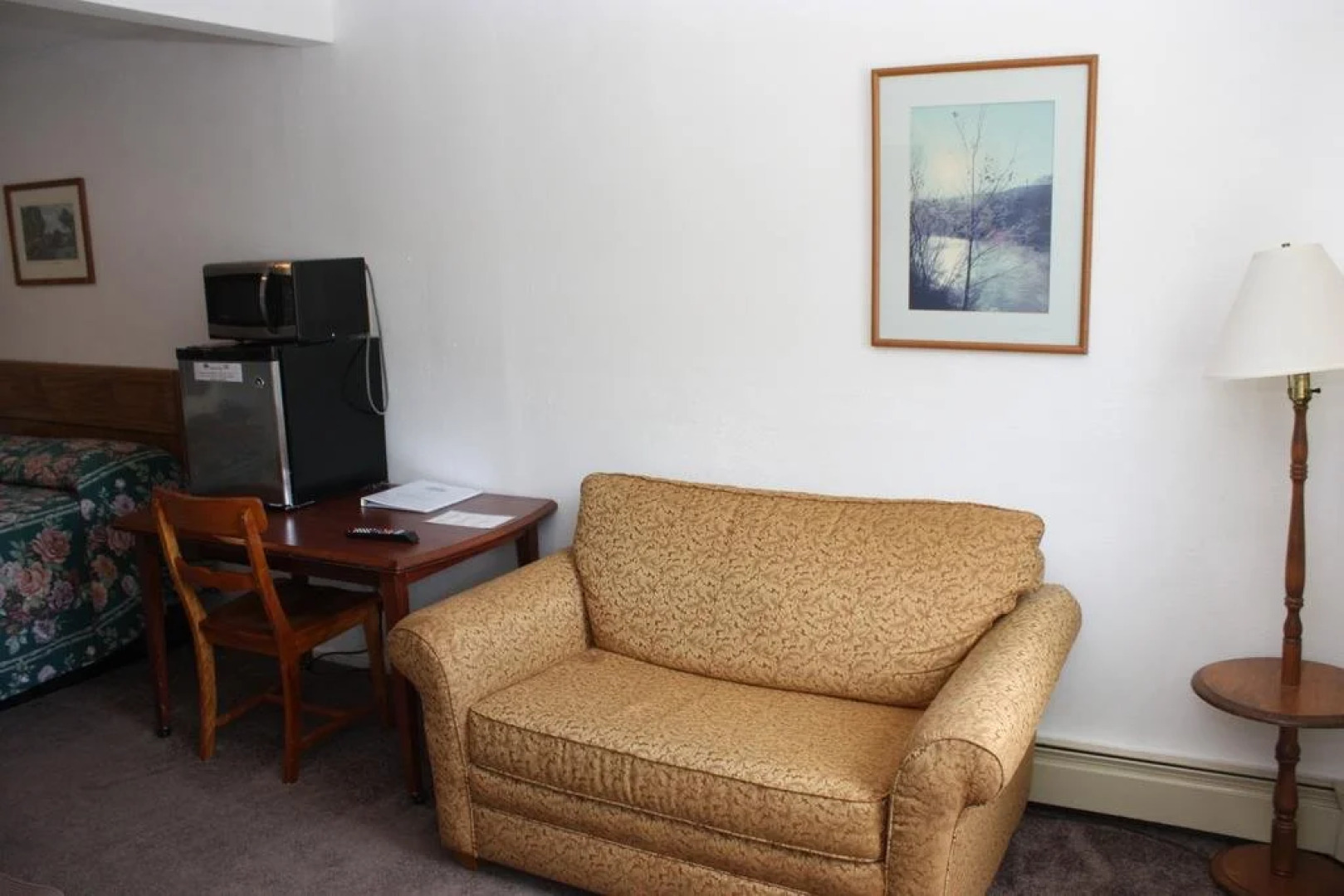 Mt Liberty Cabins and Motel