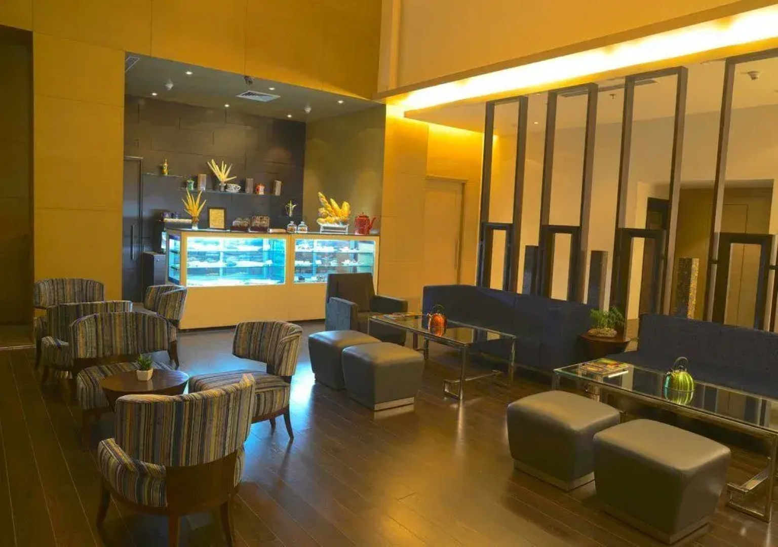 The Gateway Hotel GE Road