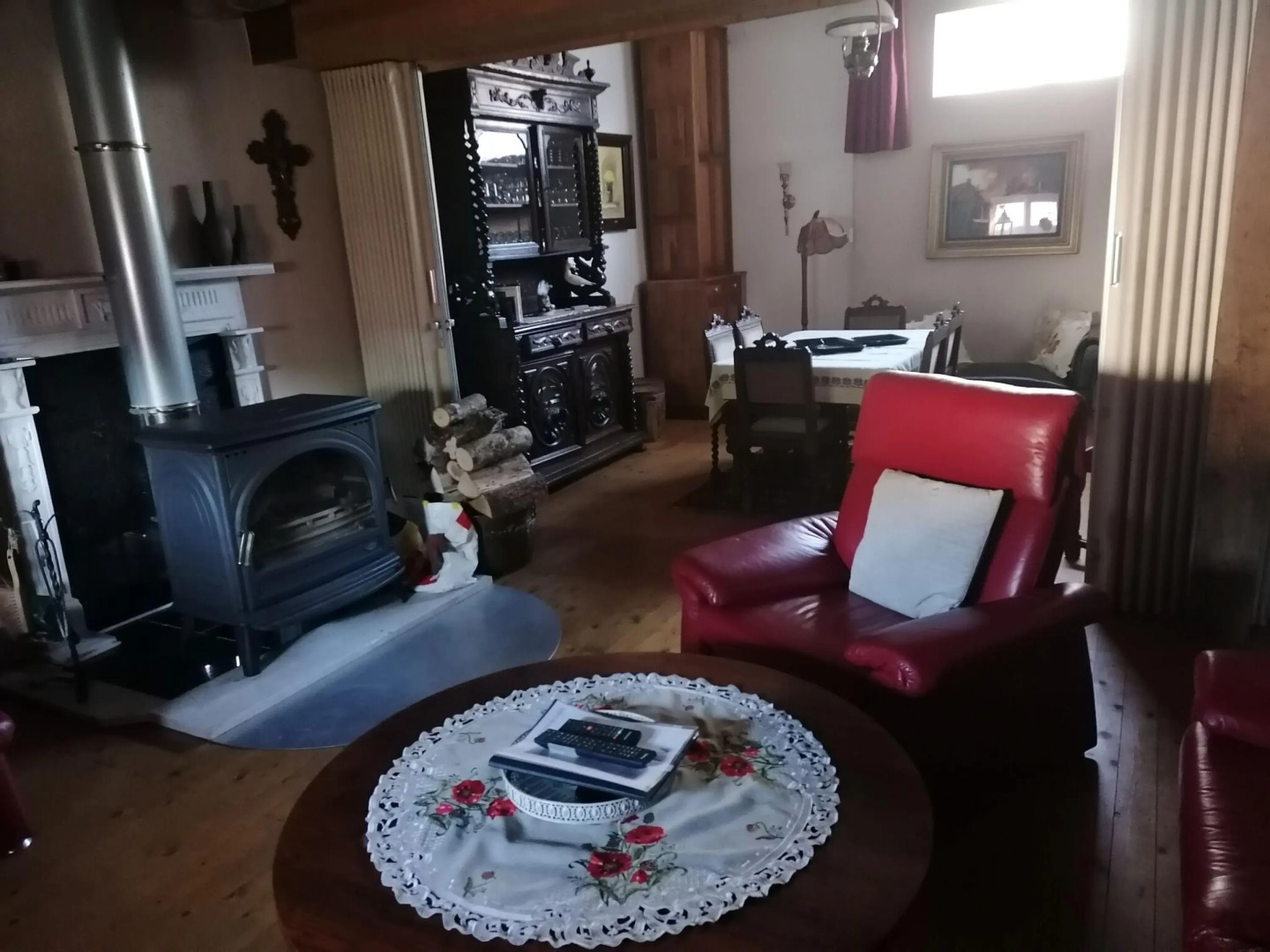 Alluring Holiday Home on Border of Champagne and Burgundy