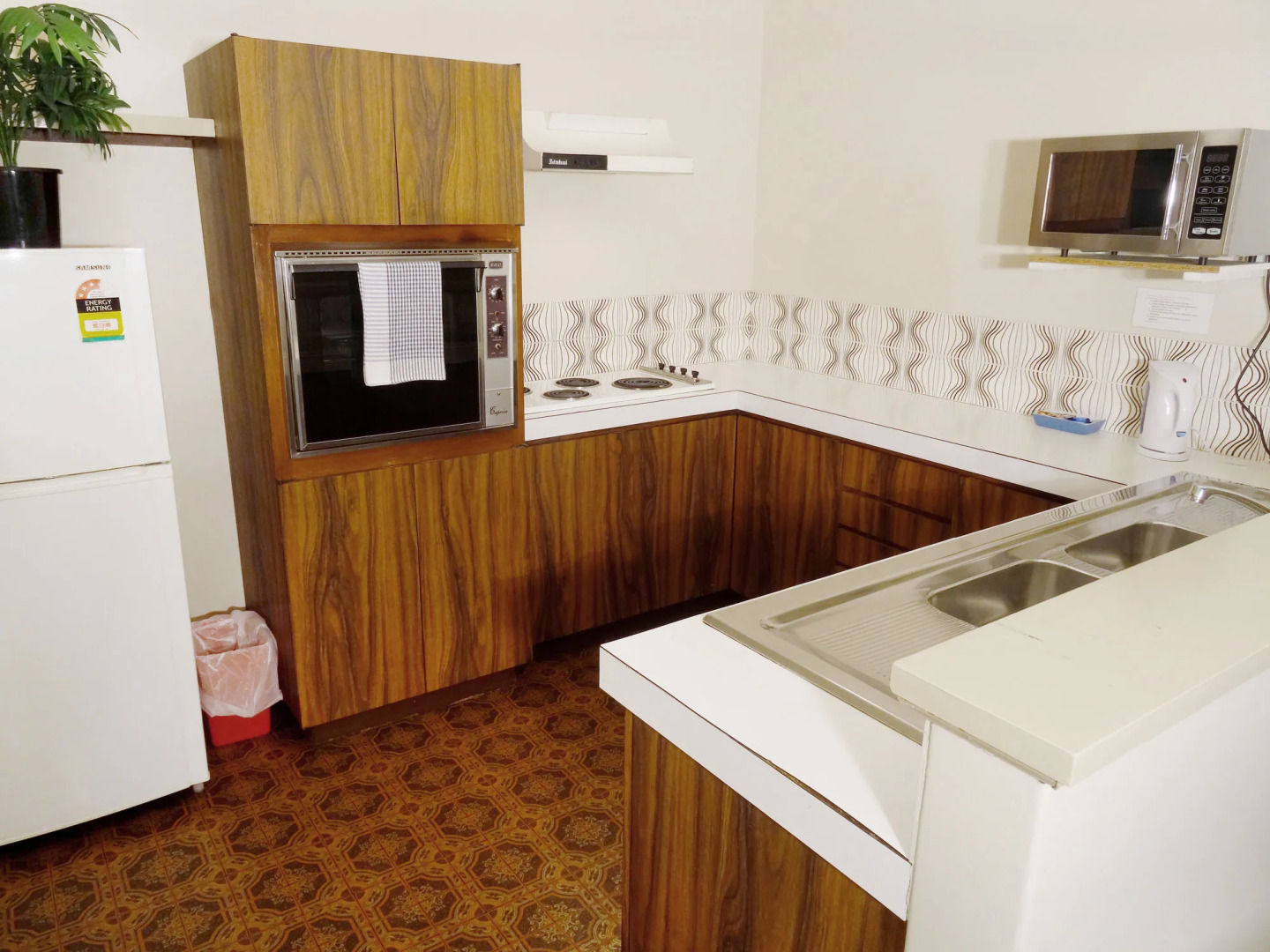 Scarborough & Absolutely Beachfront