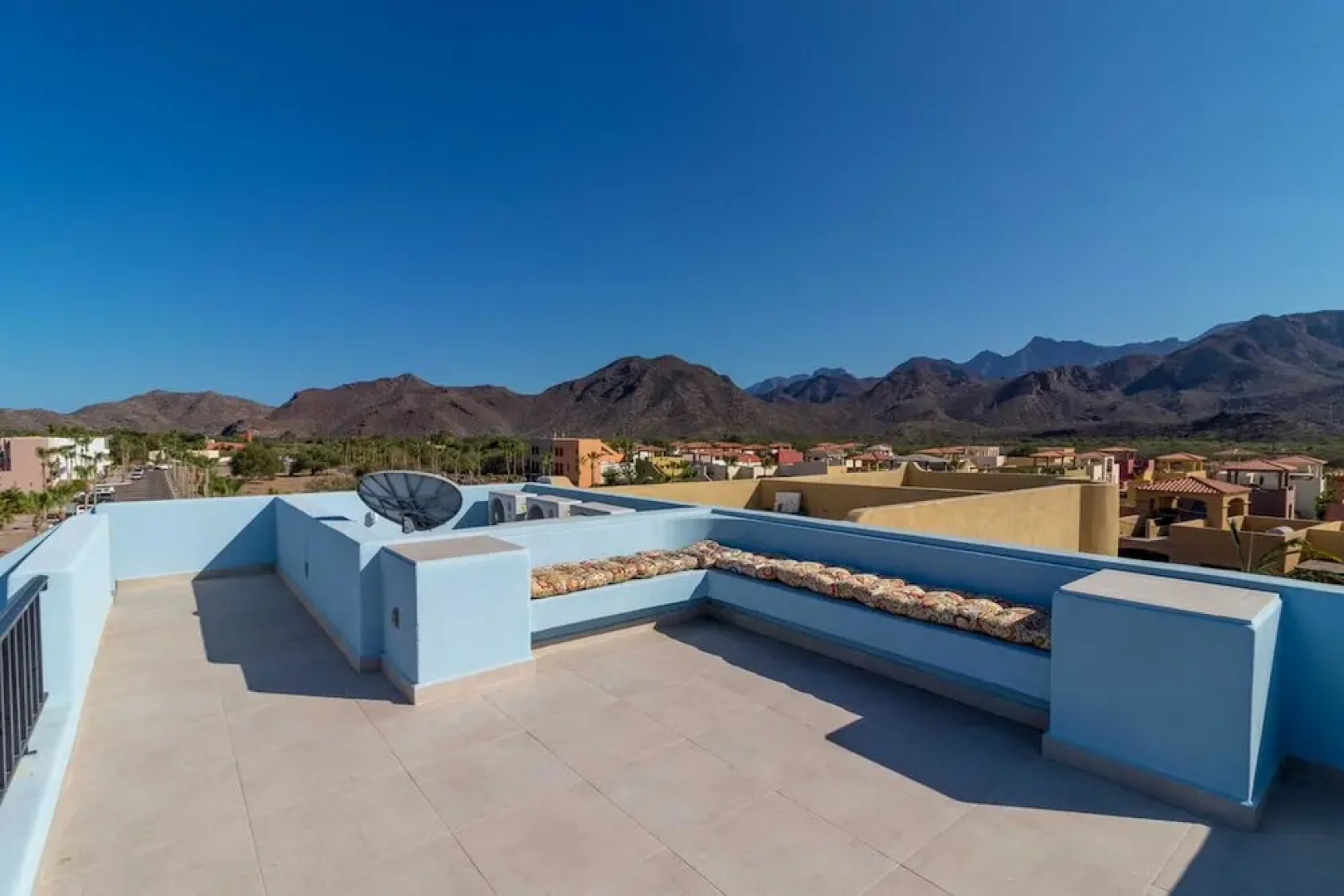 Agua Viva Jr. Suite by Casago