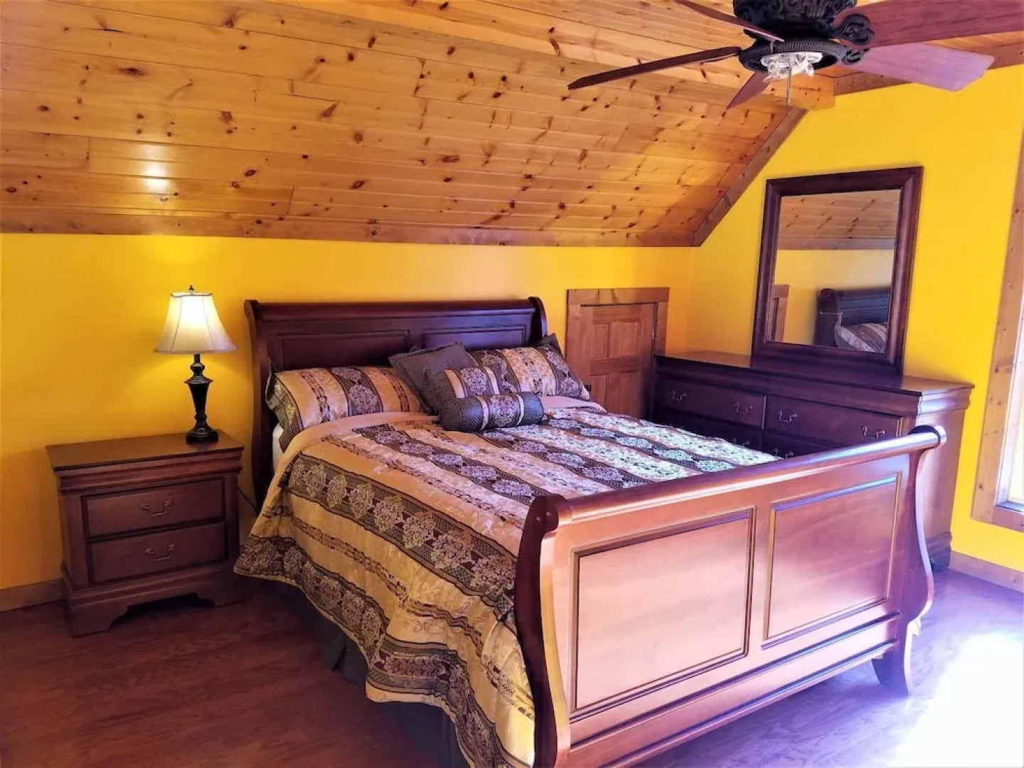 The Shuck- Christophers Riverside Cabin