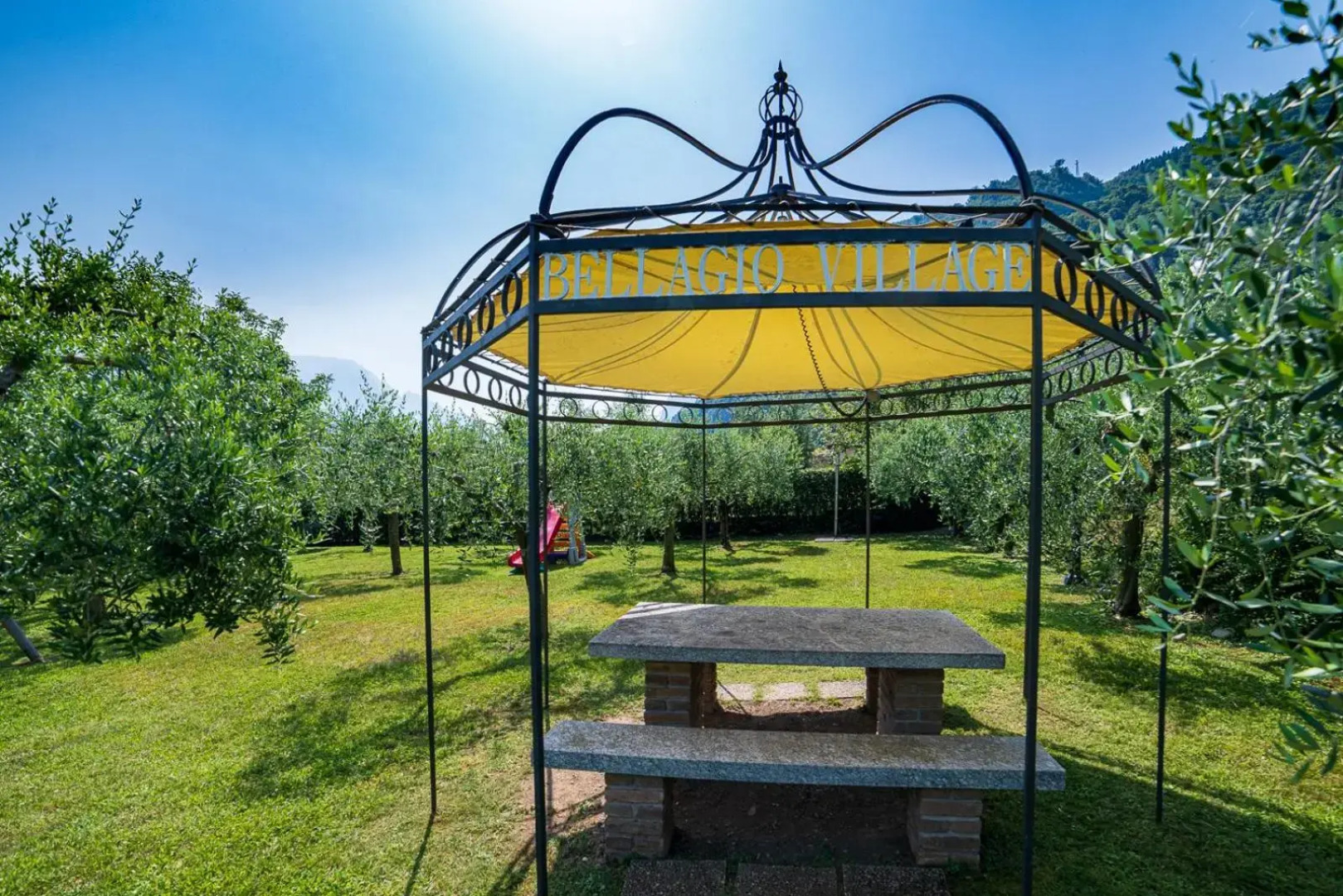 Villa Costanza-Private Seasonal Warm Pool and Sauna- Bellagio Village Residence