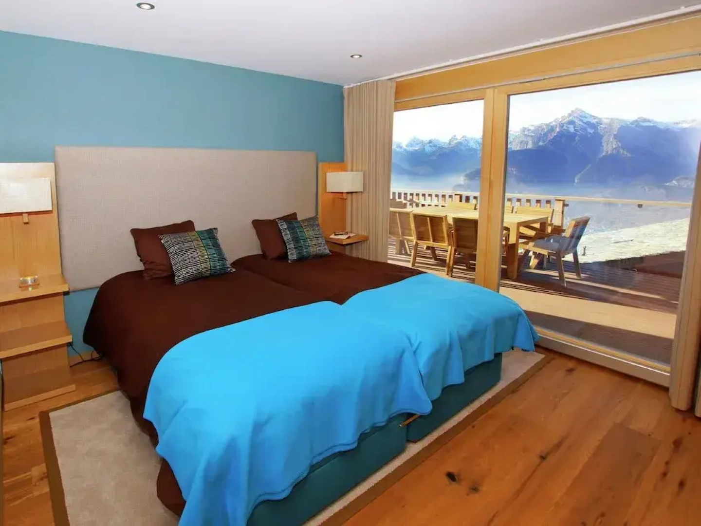 Luxury Apartment with Hot Tub in Veysonnaz