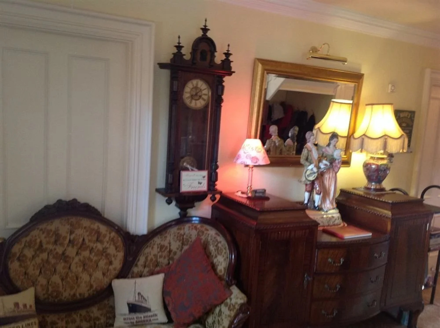 Hotel Calhoun by Oyo