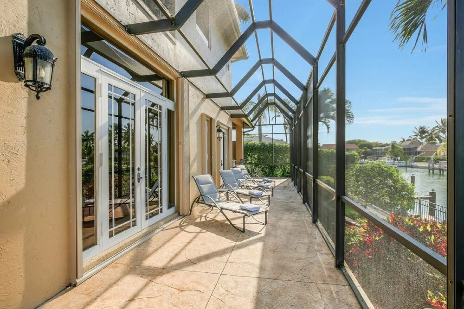 WIN1288 4 Bedroom Holiday Home by Marco Naples Vacation Homes