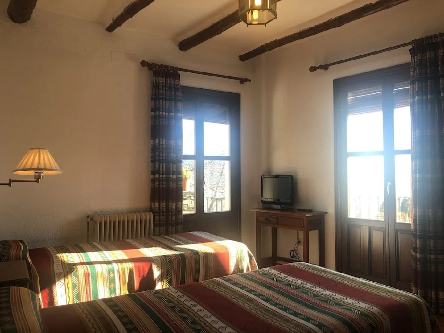 Hostal Rural Poqueira