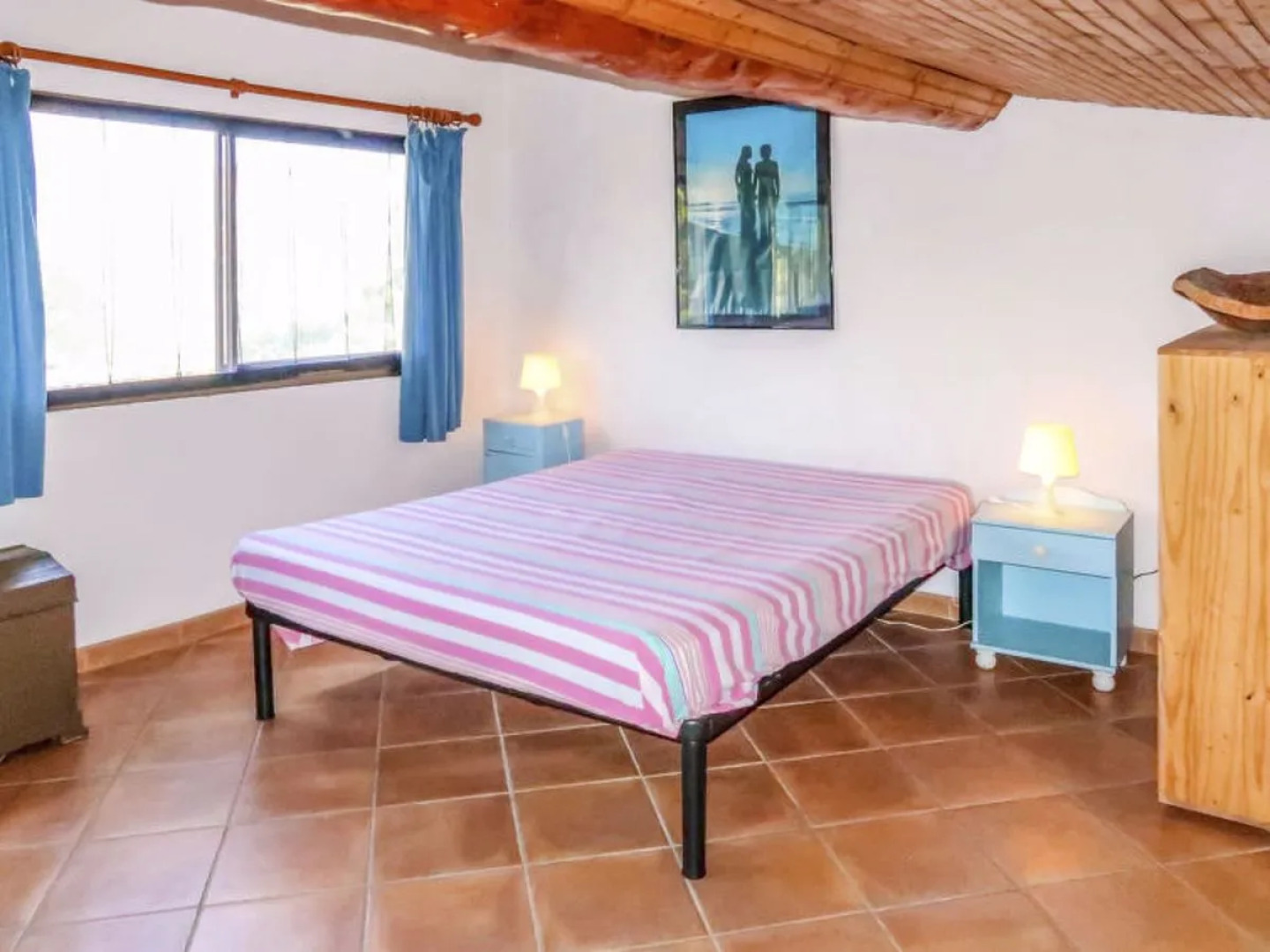 House Claudio Collabassa