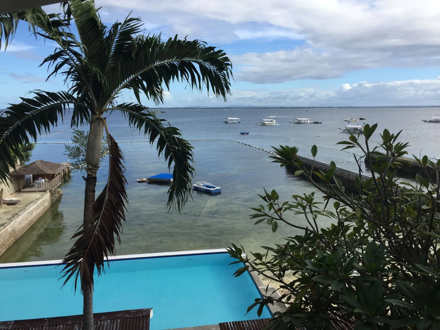 Aozora Seaside Mactan