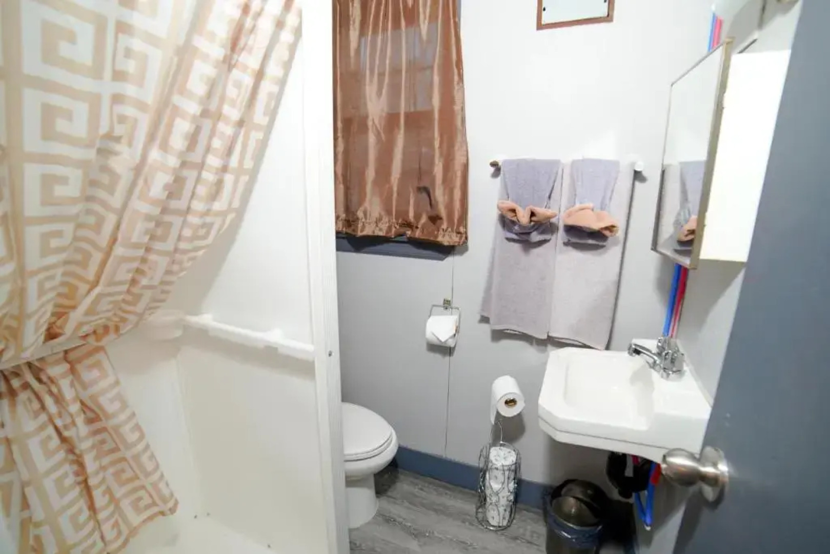 Glen Garry Motel and Cottages