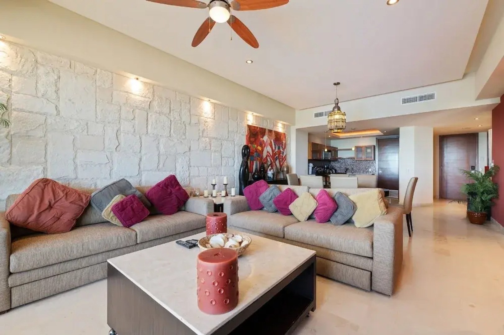 Encanto Living 0302 -1BR by Kivoya