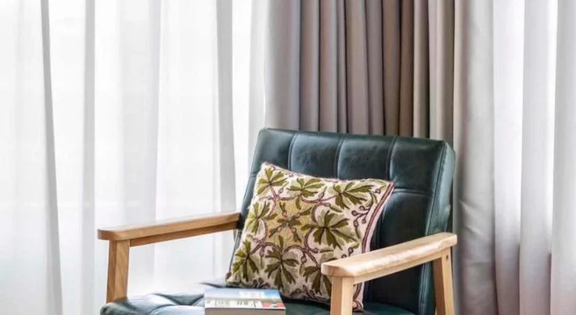 U-shore International Youth Hostel