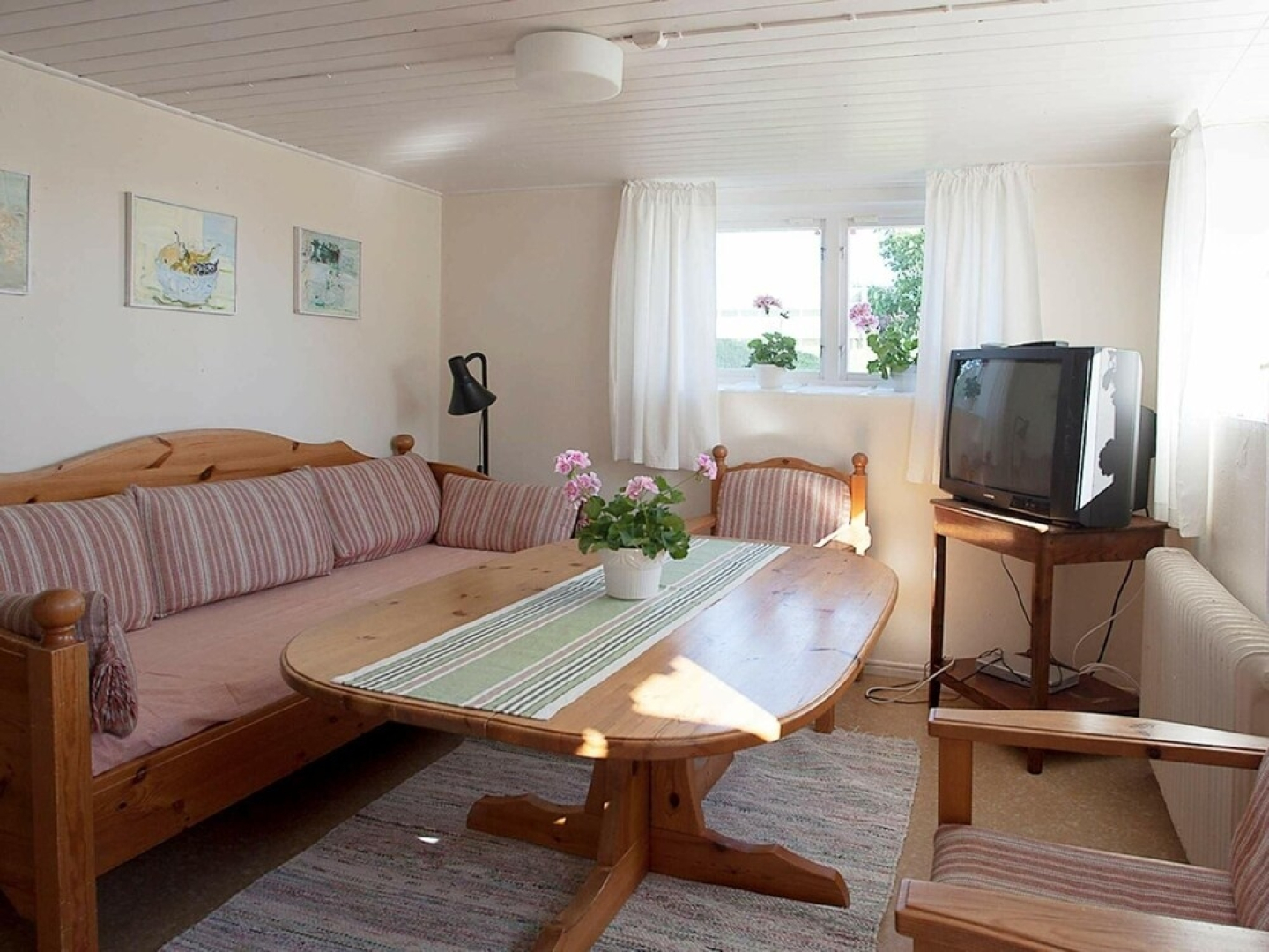 3 Person Holiday Home in Hamburgsund