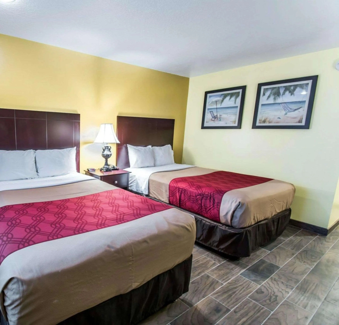 Econo Lodge Cocoa Beach - near the Port