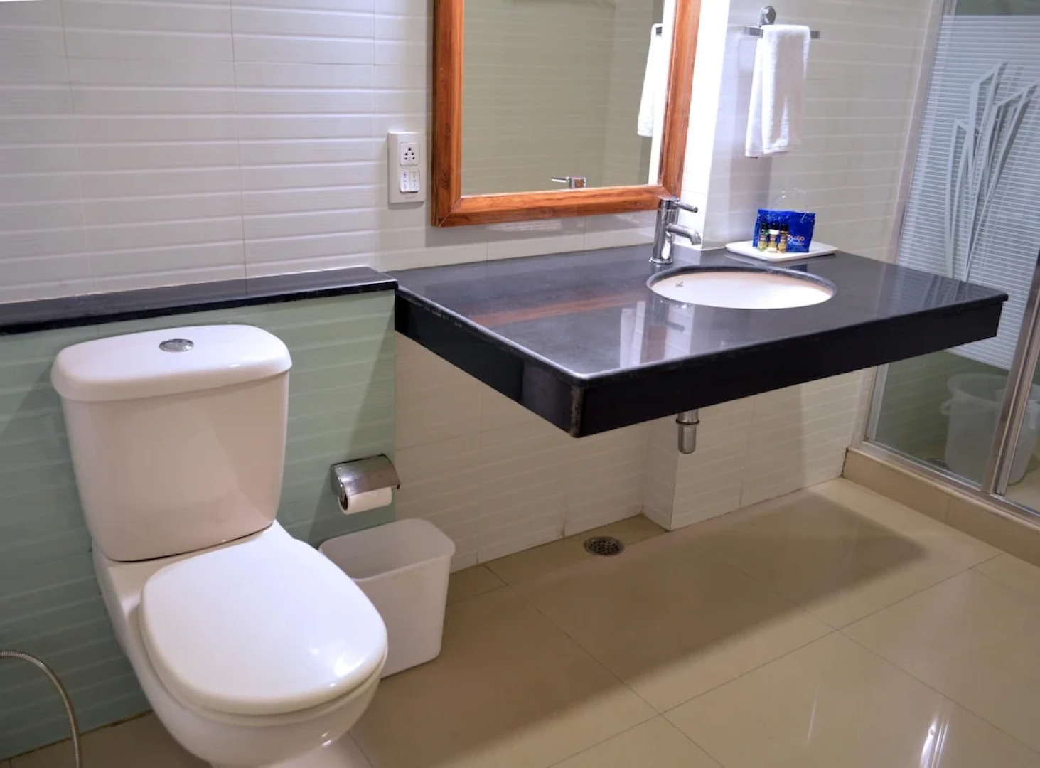 OYO 3140 Classic Residency