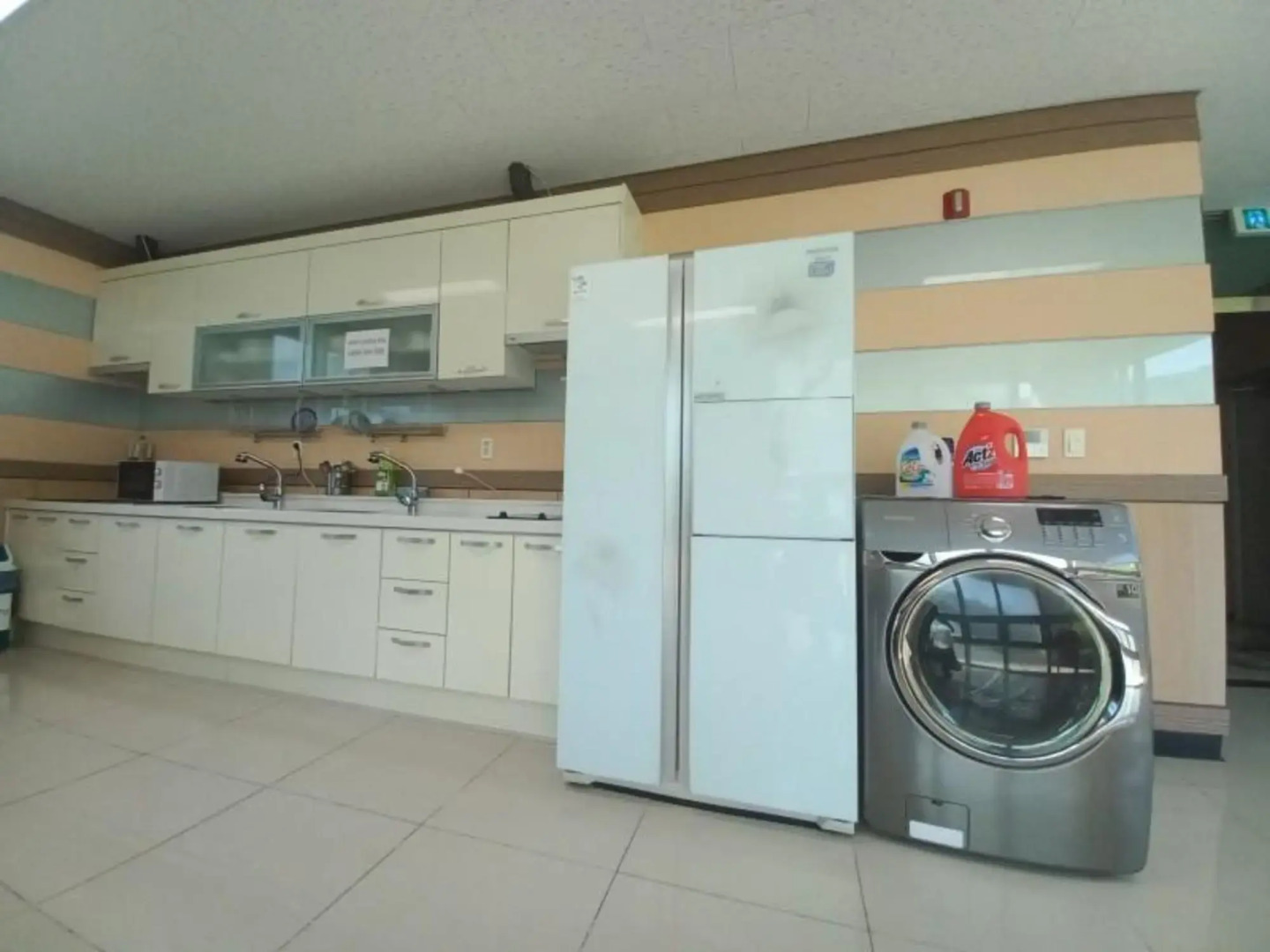 Danyang Three Nests Stay Pension