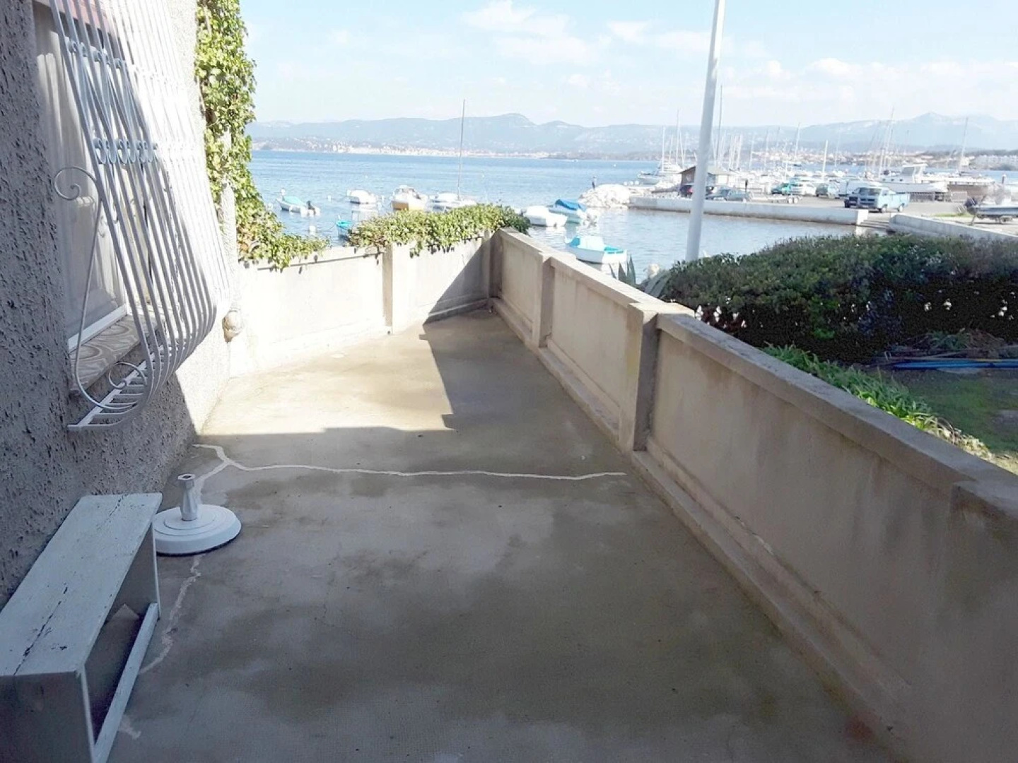 House With 4 Bedrooms in Six-fours-les-plages, With Wonderful sea View