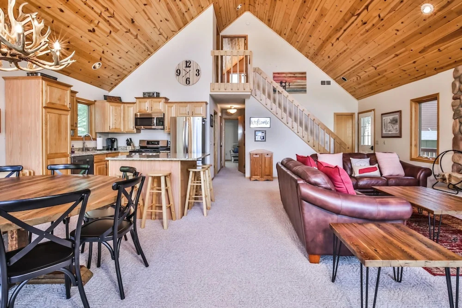 Sandy Cove - 4 Br Home