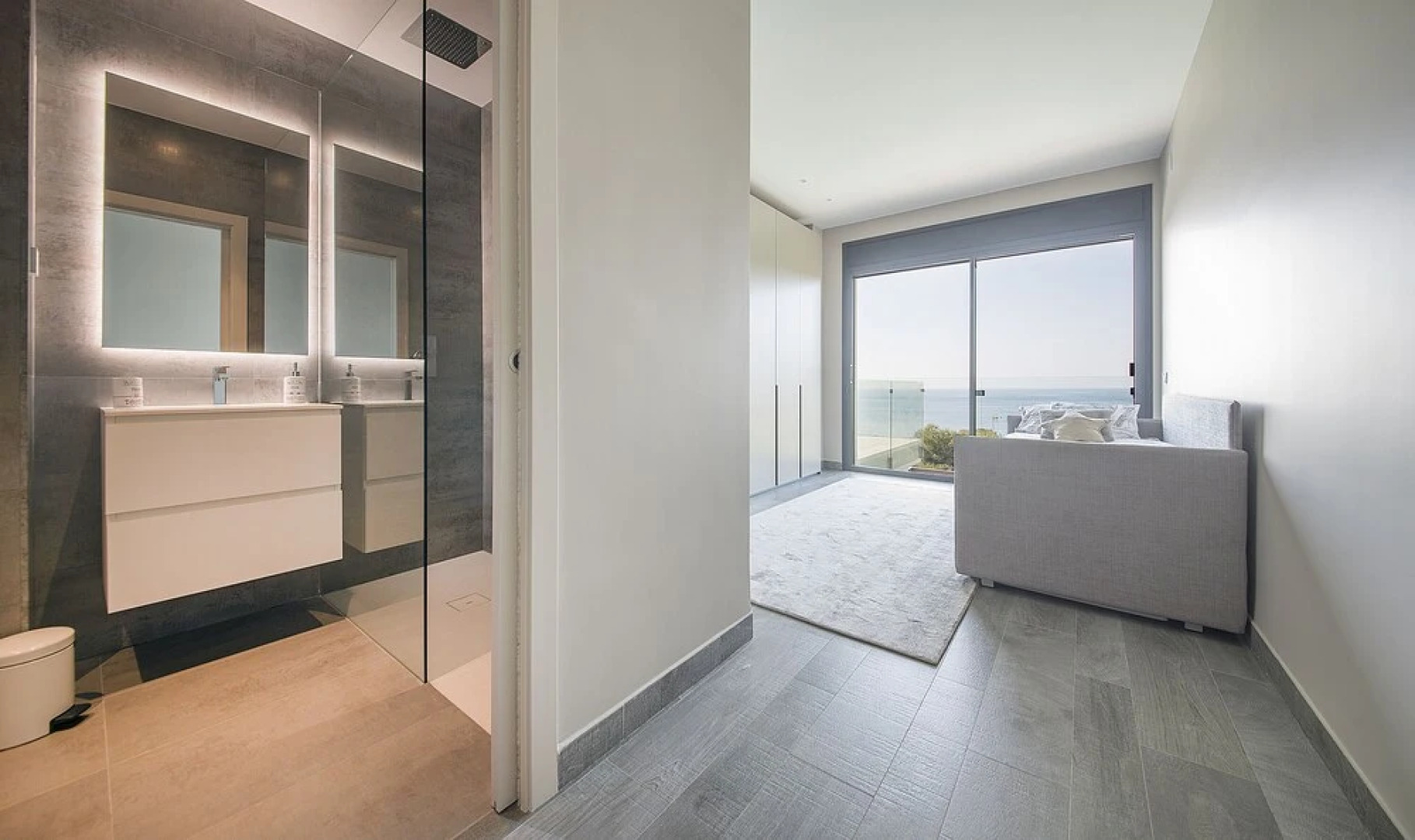 Exclusive Tamarit Villa TH 85