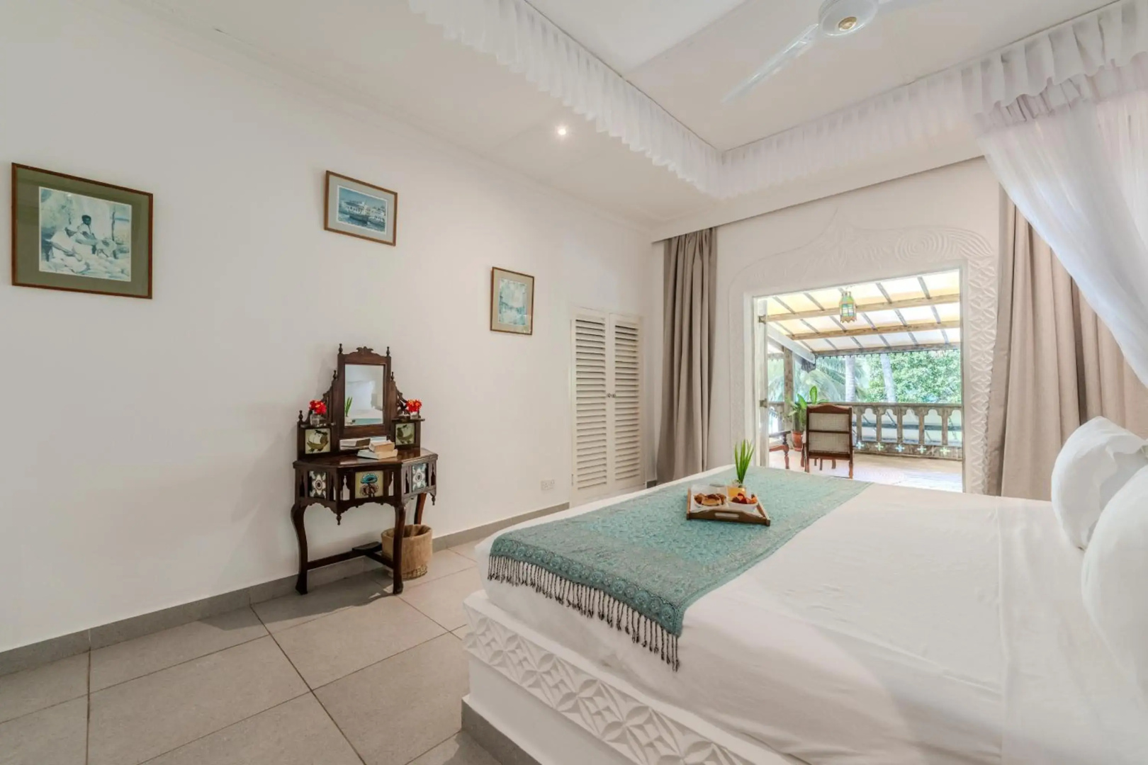 Nomad Beach Resort