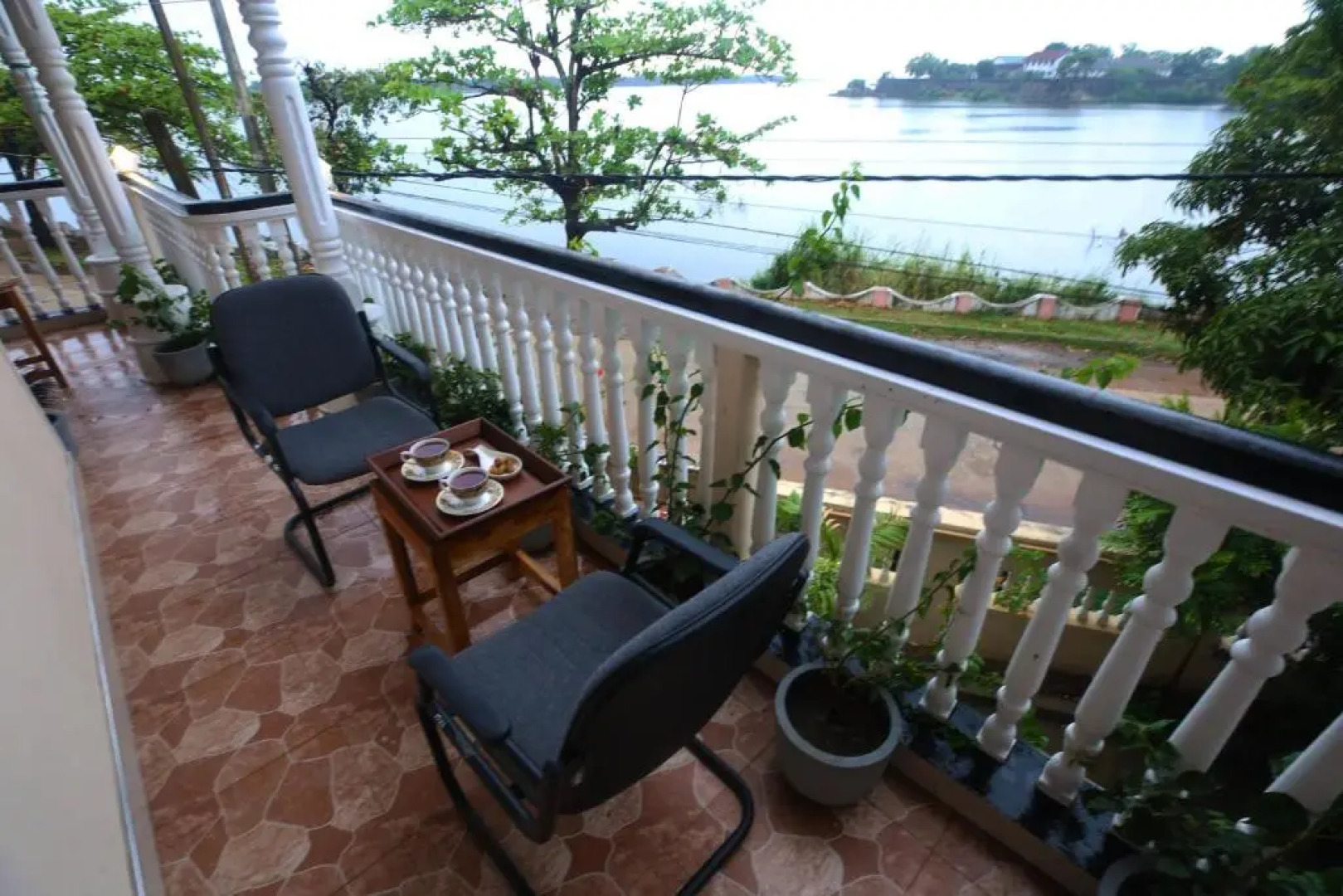 Neverbeen to Lagoon Town