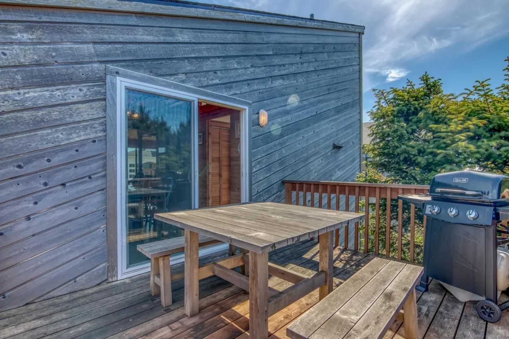 Osborne Beach House (MCA 139)