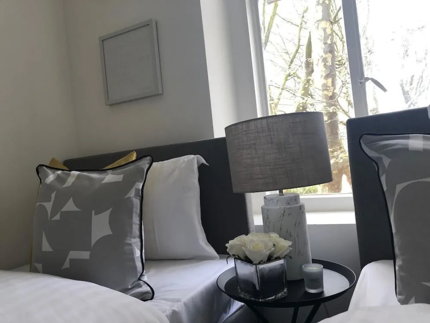 Icon Mews Southend  with FREE WiFi