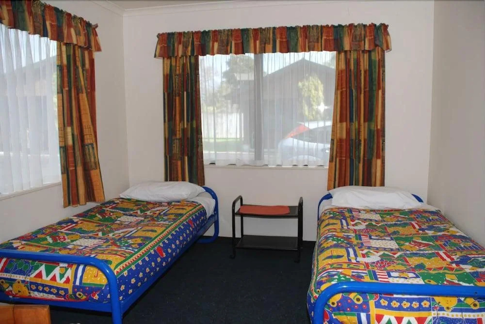 Cottage Park Travel Lodge & Conference Centre