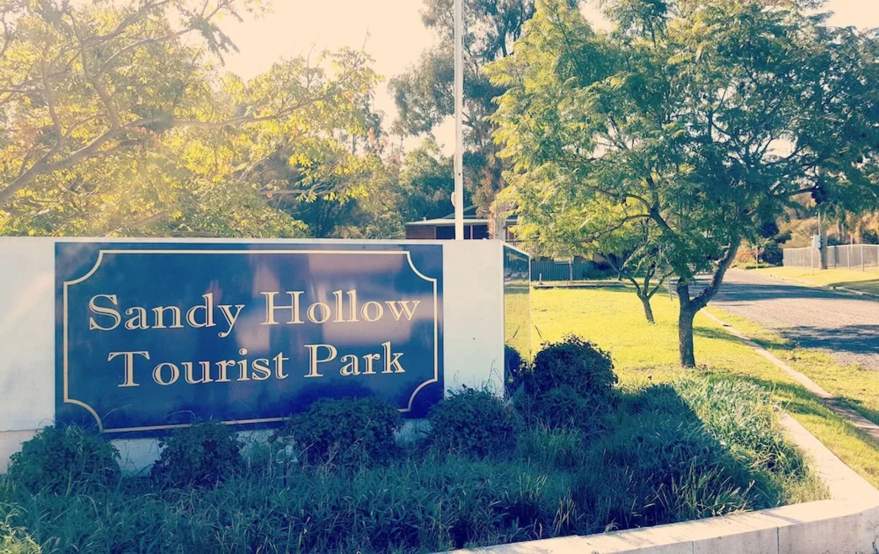 Sandy Hollow Tourist Park