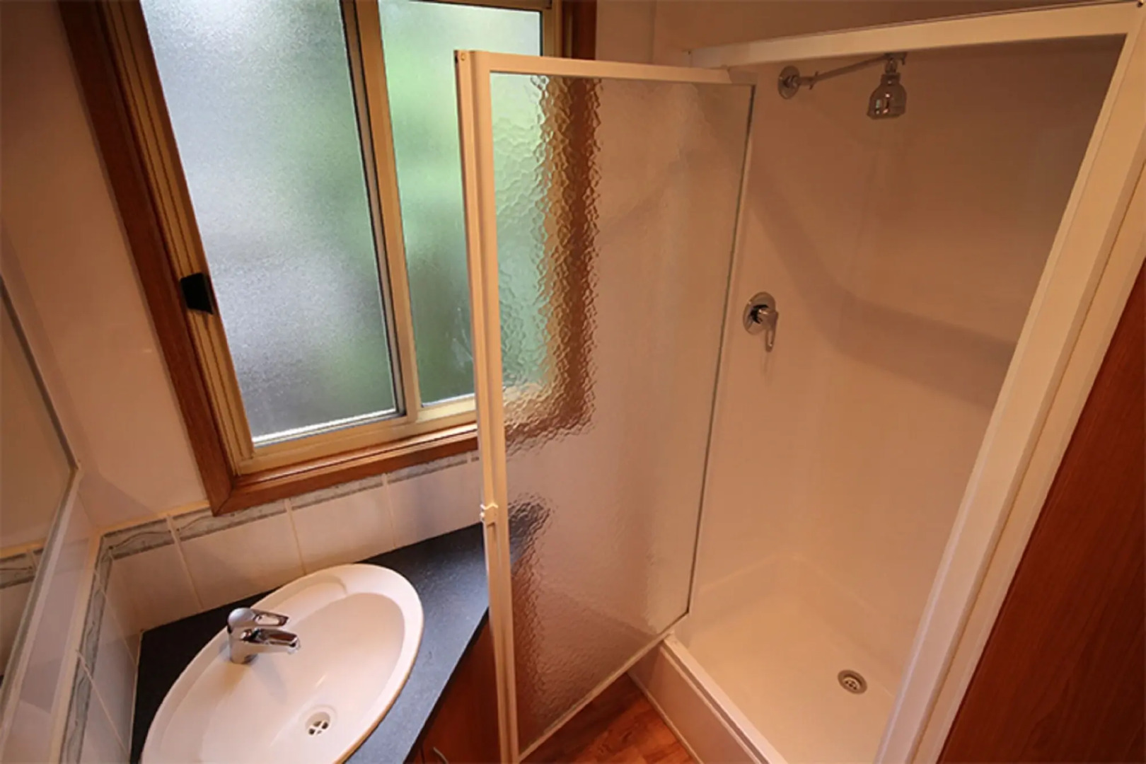 Metung Holiday Villas