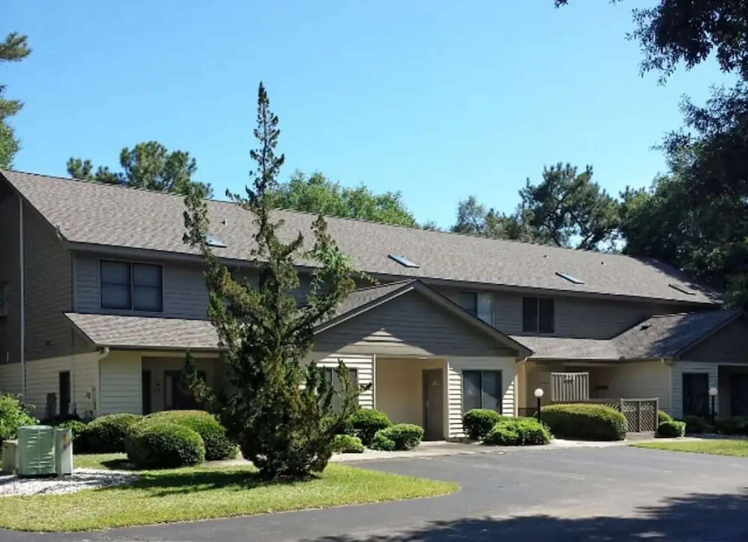 Club Villas at Sea Trail- Pet Friendly- by Sloane Realty Vacations